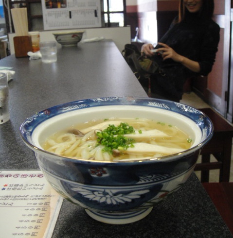 昼丸1027まったくうどん&美女