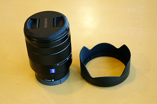 ついに届きました!「α7」の大本命レンズ 「SEL2470Z」の開梱 ついに届きました!「α7」の大本命レンズ 「SEL2470Z」の開梱