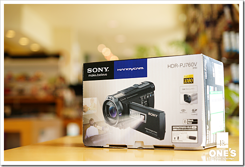 ソニー製ハンディカム HDR-PJ590V（プロジェクタ機能付） SONY HDR