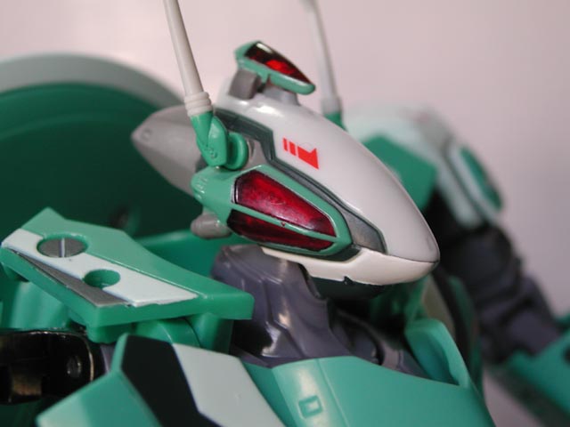 DX超合金 RVF-25 メサイア バルキリー ルカ・アンジェローニ機