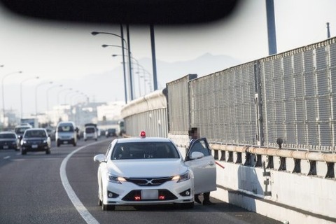 「日本のスピード違反取り締まり」に異議あり！ 実態に合わない制限速度にドライバーたちが怒り