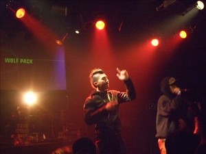 踊る井上ライダー
