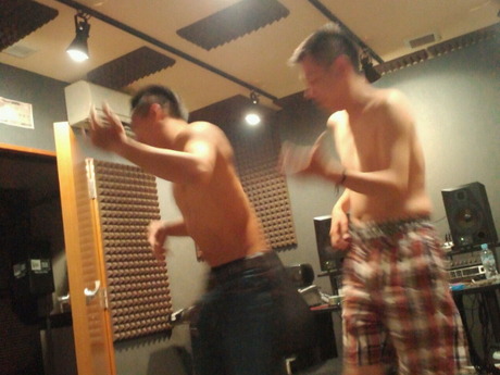 裸族