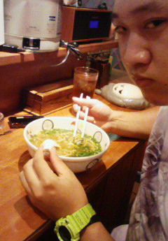 牛骨ラーメン
