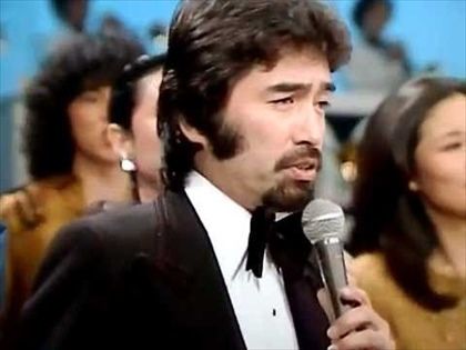 尾崎紀世彦
