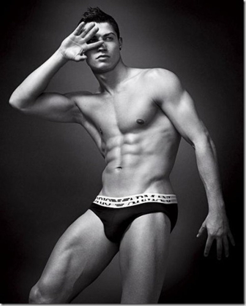 Cristiano%20Ronaldo%20for%20Armani1_thumb_R