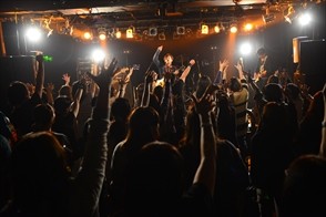 @O-crest20141015001