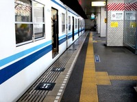 20131116_東武野田線_船橋駅_ホームドア_1026_DSC08919