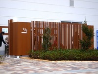 20120417_船橋市山手1_イオンモール船橋_開店_1545_DSC09849