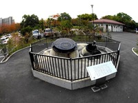 20151031_浦安市高州_飛び出たマンホール_1506_C001430T