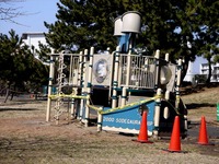 20110313_東日本大震災_袖ヶ浦西近隣公園_遊具_1126_DSC09464