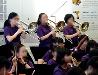 20150426_船橋市立宮本中学校_管弦学部_IKEA船橋_1427_DSC03092