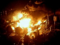 20110311_コンビナート_コスモ石油千葉製油所_爆発_21030188_p2
