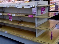 20140218_関東に大雪_船橋市_スーパー_パン_032