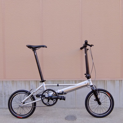 bf0a4f85-s.jpg