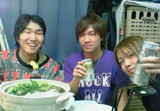 3人