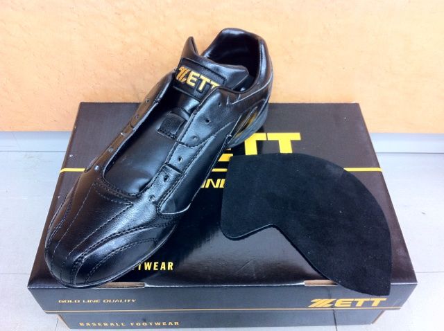 ZETTPROSTATUS スパイク革底 縫P革付き