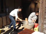 髭の人は今年も大活躍ですな