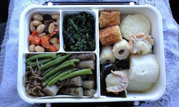 シーフードと豆と野菜のお弁当