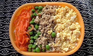 4色弁当