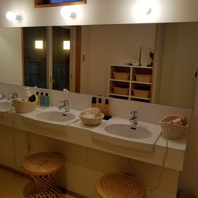 256a204d.jpg