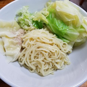 8b607646.jpg