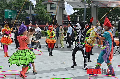 20120906153321_1_4