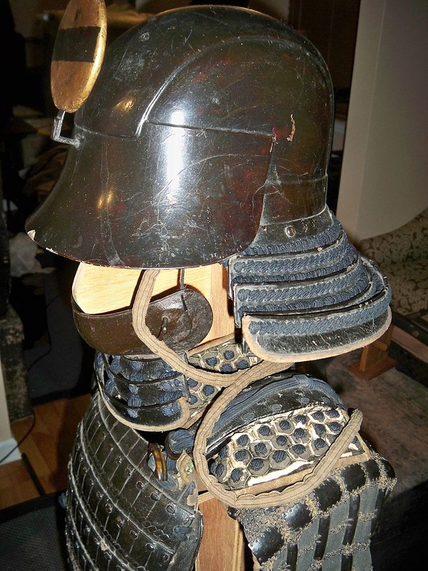 800px-Etchu_zunari_kabuto