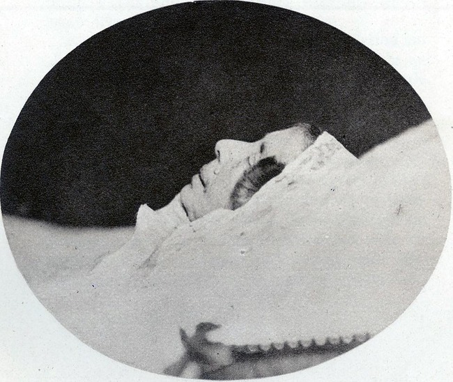 Desideria_of_Sweden_&_Norway_dead_1860