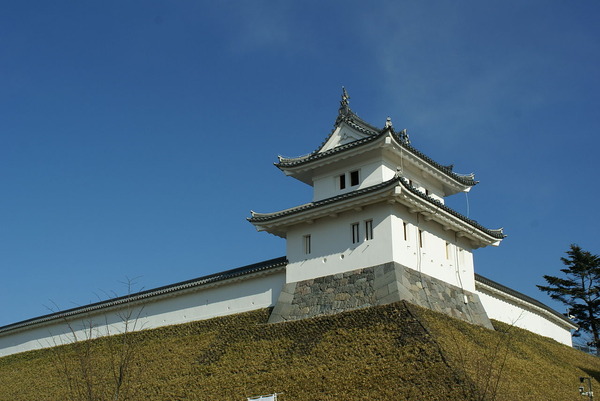 1280px-Utsunomiya-jo_fujimi-yagura