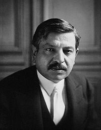 200px-Pierre_Laval_a_Meurisse_1931
