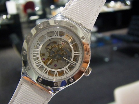 ROSETTA NERA - YAB100 | Swatch® Official Online Store