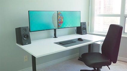 Dual-Monitor