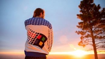Windows95Sweater-4