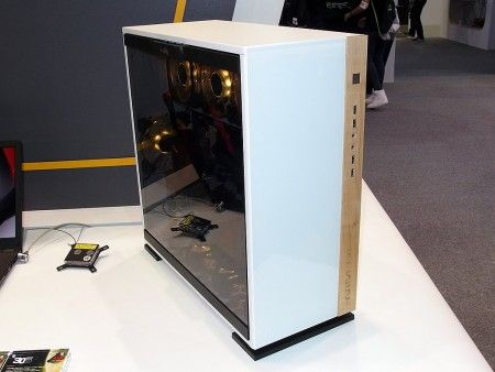 2017comp_inwin305_01_1024x768-450x338