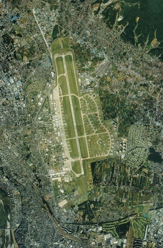 横田基地