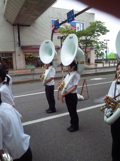 ブラスバンド