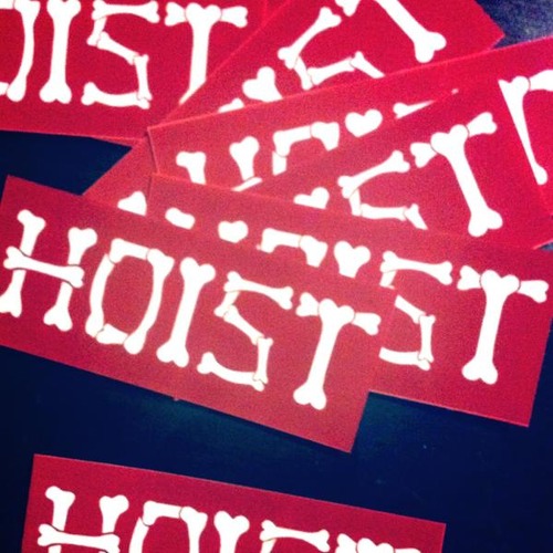 HOIST BONES