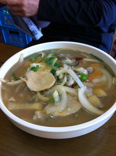 白いチャンポン(7000ウォン)