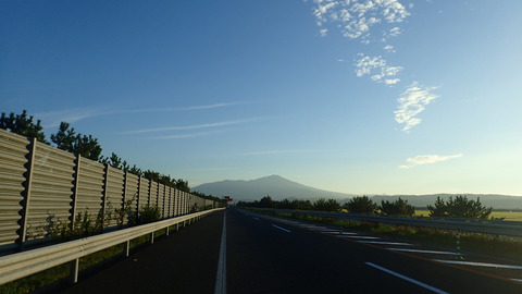 P9040053