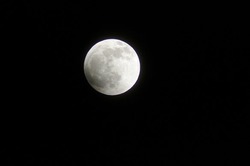 20111210月食