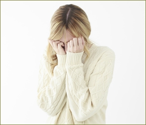 友人が自分の晴れ舞台に奥さんじゃない女性を同伴。それを知った奥さんが壊れてきた。「自分の夫じゃないのに夫だと思いこんで俺さんにも迷惑をかけた、ごめんなさい」