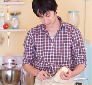 調理師の俺氏、農家の嫁と結婚したらウトメとコトメの料理と弁当を作らされる。農業の手伝いもやらされる。ストレスでハゲたので実家に帰ったら「夕飯どうすんだ!」コールの嵐