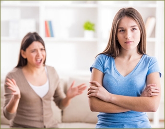 娘の私に対する物言いに非常に腹が立つ。「あれとかそれとか鬱陶しい。何回も同じ話しないで」同じ話を繰り返して何がいけないの?そういう過程を楽しむものでしょう?
