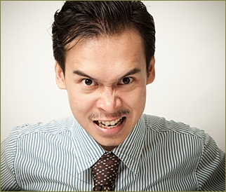 「長男だから実家の財産は全部ボクのもの」と思ってる旦那、月に15万以上も趣味につぎ込む。やんわり諭しても「自分の給料を好きに使って何が悪い!今日は寝ずに話し合いだ!」
