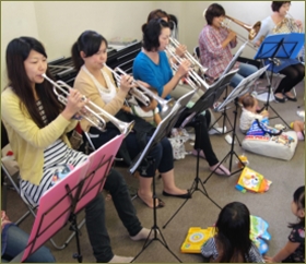 子連れで吹奏楽をやるのって非常識ですか？ママ友連中に「親の楽しみに月４回も子供を付き合わせて可哀想」と言われました