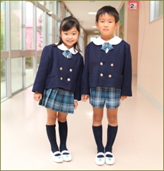 【1/3】キチ「幼稚園の制服一式もらってあげる。皆聞いたよね?私が先約!」私「転勤の予定はないのであげられません」キチ「はぁ?くれるって言ったよね!(言ってない)」