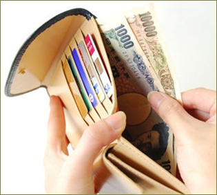 彼の親が財布から金を抜き取ったり彼名義で借金させたりする。彼「結婚したら必ず絶縁する」彼母「一方的に絶縁なんてひどい!恩を仇で返すなんて!」