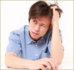 嫁の祖母のお祝いに「俺は関係ないよな?」って言っちゃった…張り付いた笑顔で「うん、関係ない。貴方を連れ出したら私もそっちのイベントに行かなきゃだしね」って言われた…