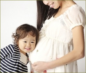 私「女の子がいいなー。男の子は大変そう…」男児二人を育児中の兄嫁「あまりどっちがいいって言わない方がよくない?」。別にいいじゃん…兄嫁女の子が欲しかったんだろうな